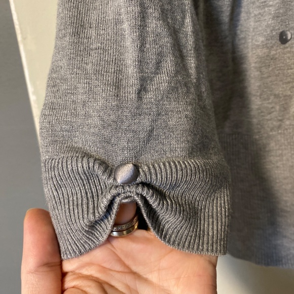 - WHBM Gray Knit Polka Dot Applique 3/4 Sleeve Button Cardigan Size - Picture 3 of 4
